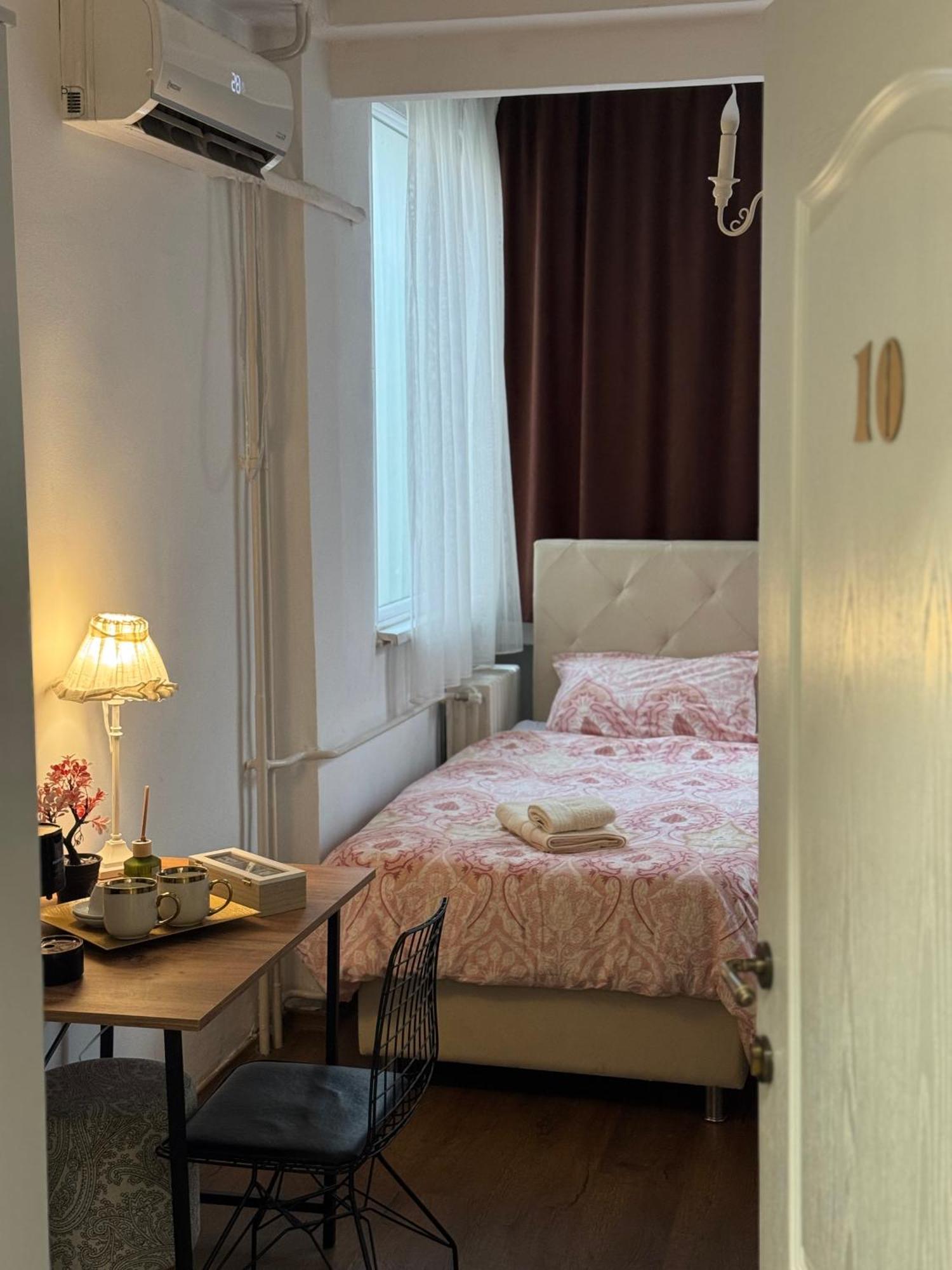 Mother Teresa Apartment *
